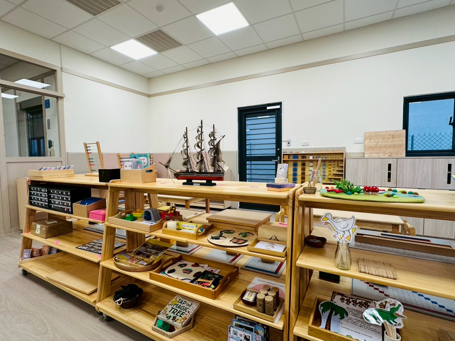 蒙特梭利幼兒園